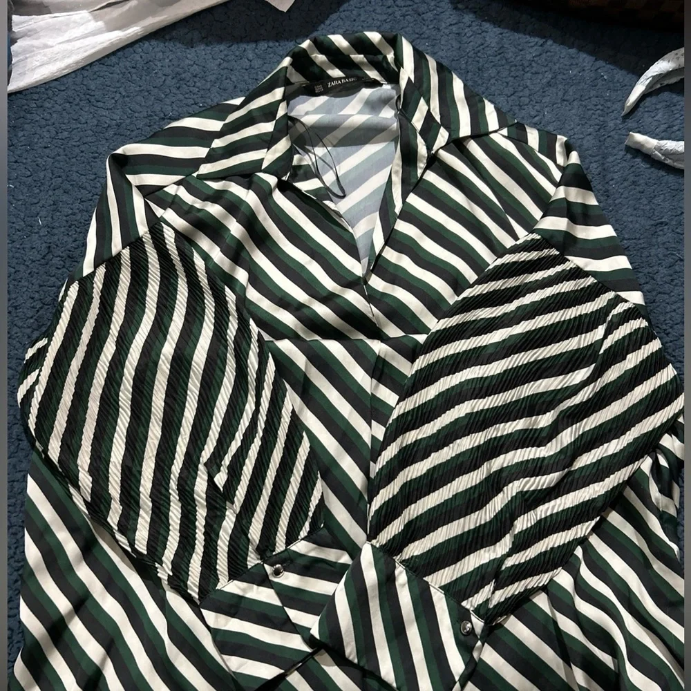 Zara Basics Blouse/dress. Vertical stripes color green navy blue/black and Beige - Picture 2 of 8